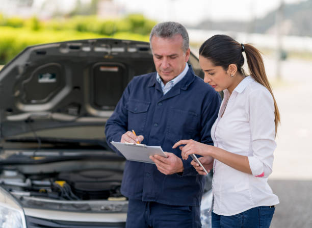 Low-cost car insurance agents in March ARB, CA